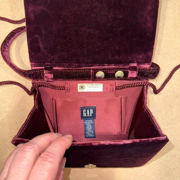 DAVID'S BRIDAL Dress 8‎ Sangria Y-Neck Charmeuse Bubble Hem Formal Wedding - Picture 12 of 13